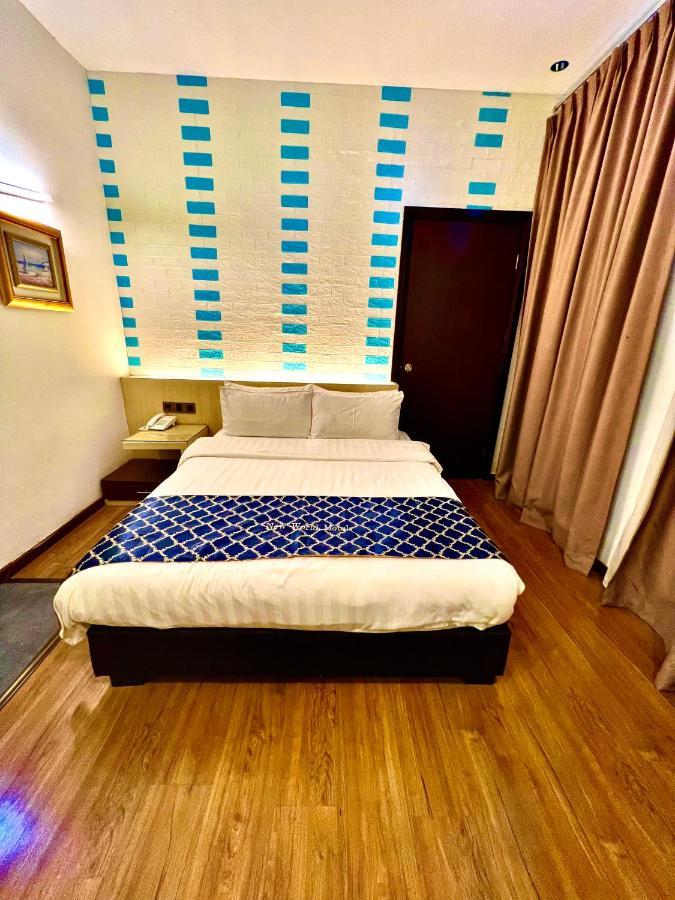 New World Express Motel Bintulu Zewnętrze zdjęcie