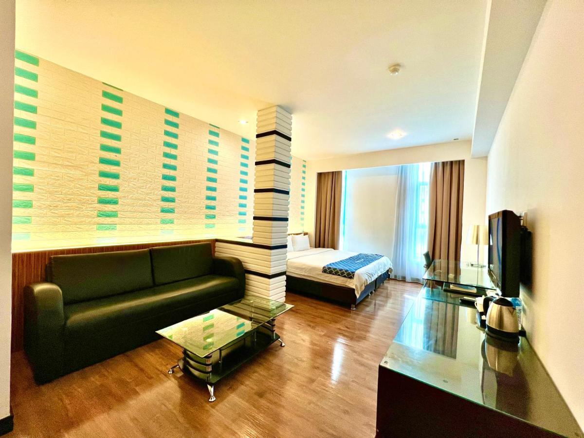 New World Express Motel Bintulu Zewnętrze zdjęcie