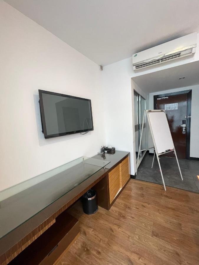New World Express Motel Bintulu Zewnętrze zdjęcie