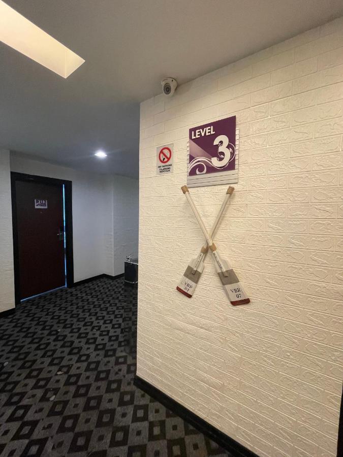 New World Express Motel Bintulu Zewnętrze zdjęcie