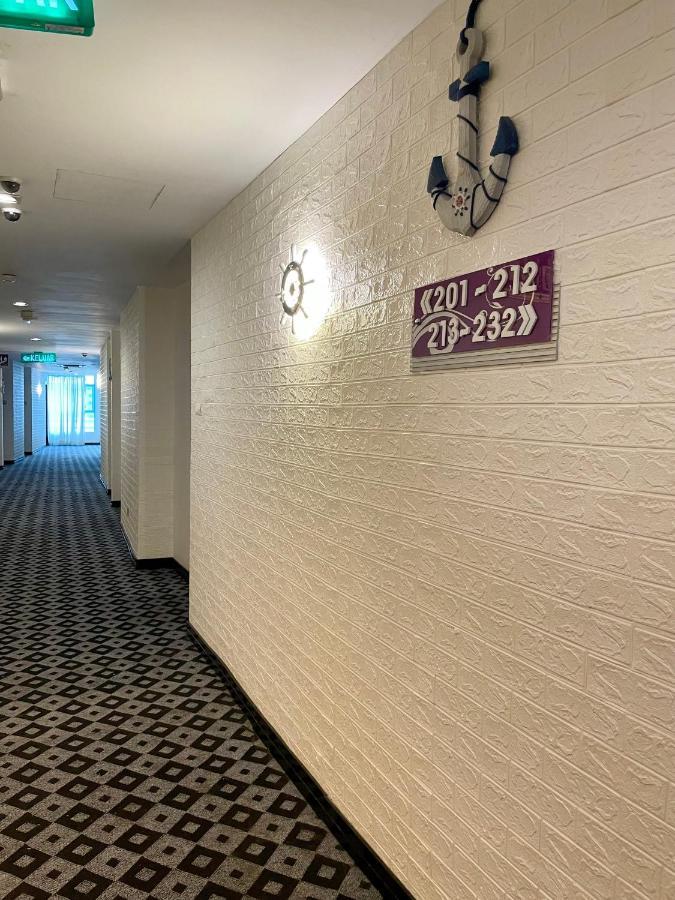 New World Express Motel Bintulu Zewnętrze zdjęcie